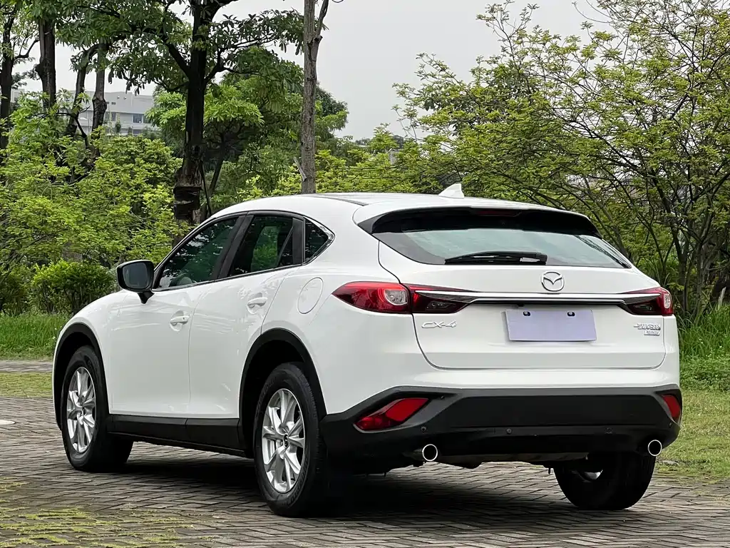 Mazda CX-4 — фото 4