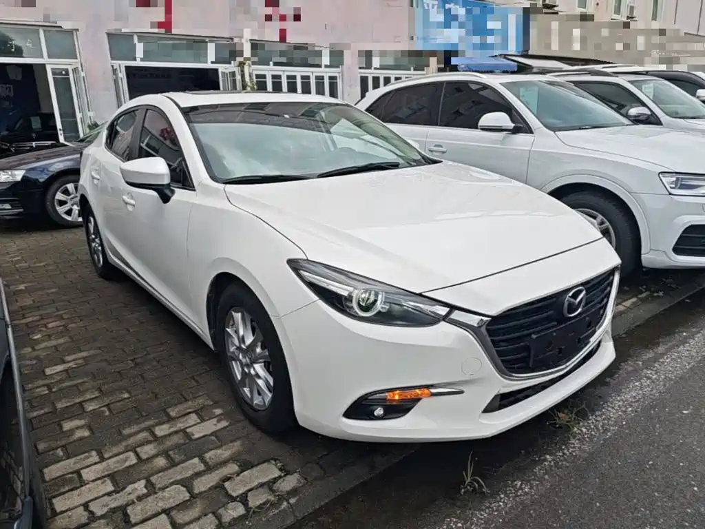 Mazda 3 Axela — фото 4