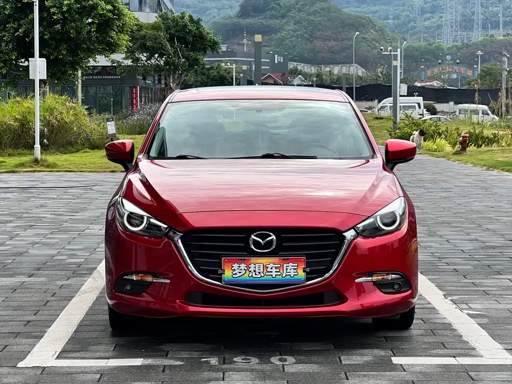 Mazda 3 Axela — фото 2