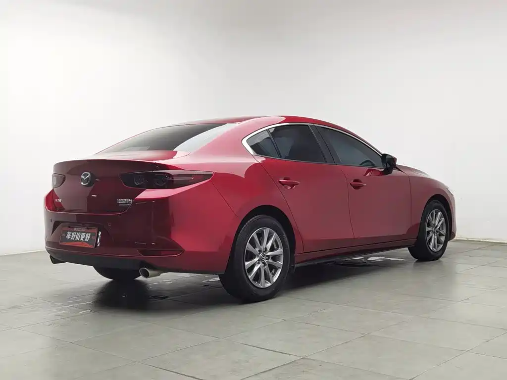 Mazda 3 Axela — фото 2
