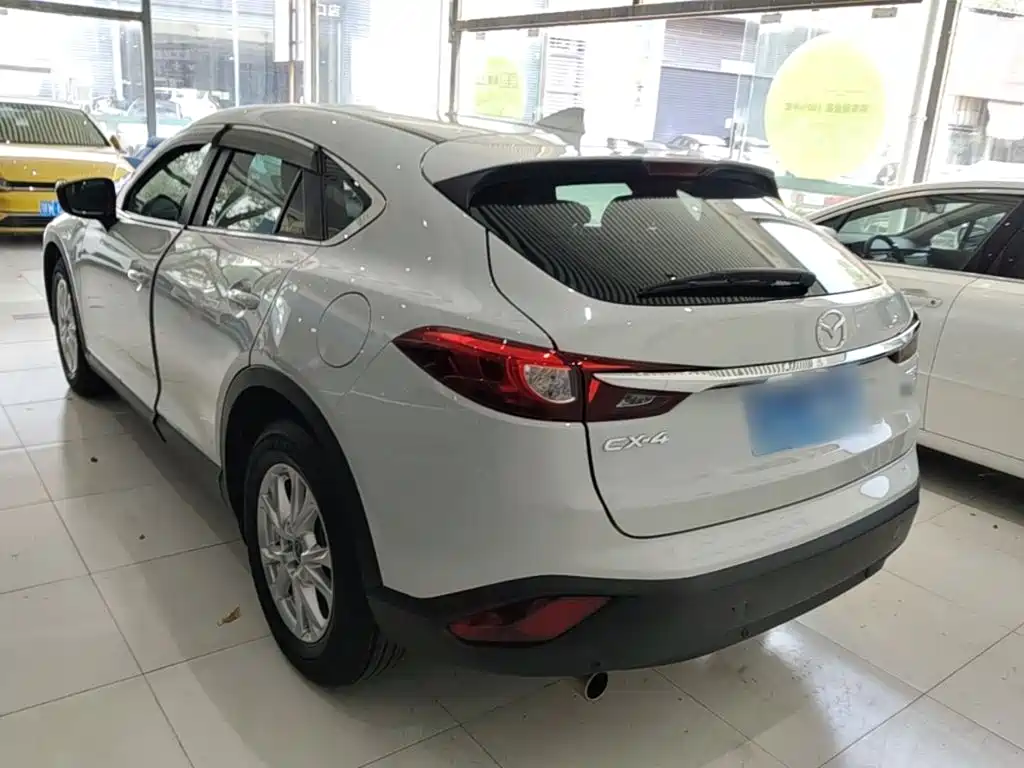 Mazda CX-4 — фото 5