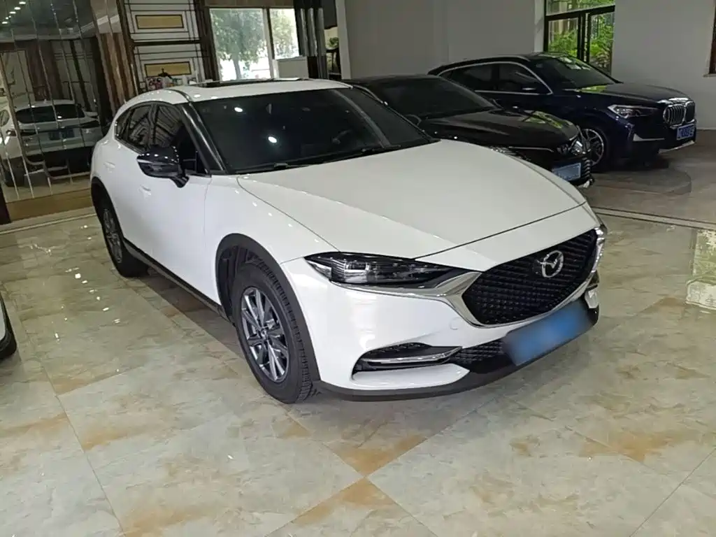 Mazda CX-4 — фото 4