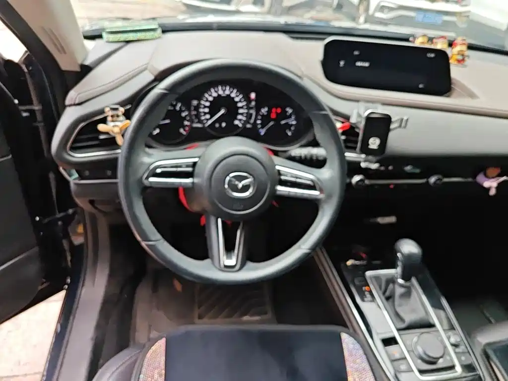 Mazda CX-30 — фото 3