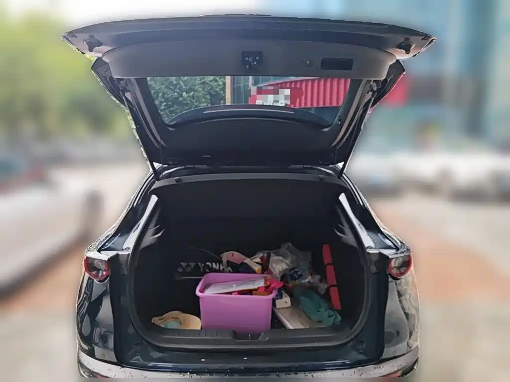 Mazda CX-30 — фото 10