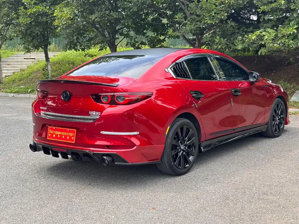 Mazda 3 Axela — фото 4