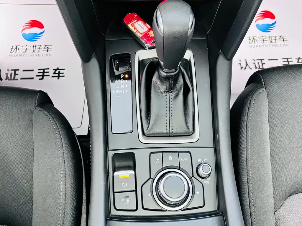 Mazda CX-4 — фото 14