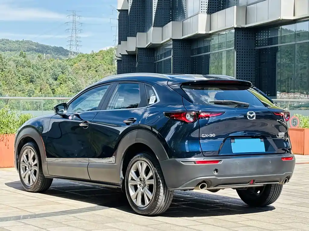 Mazda CX-30 — фото 4