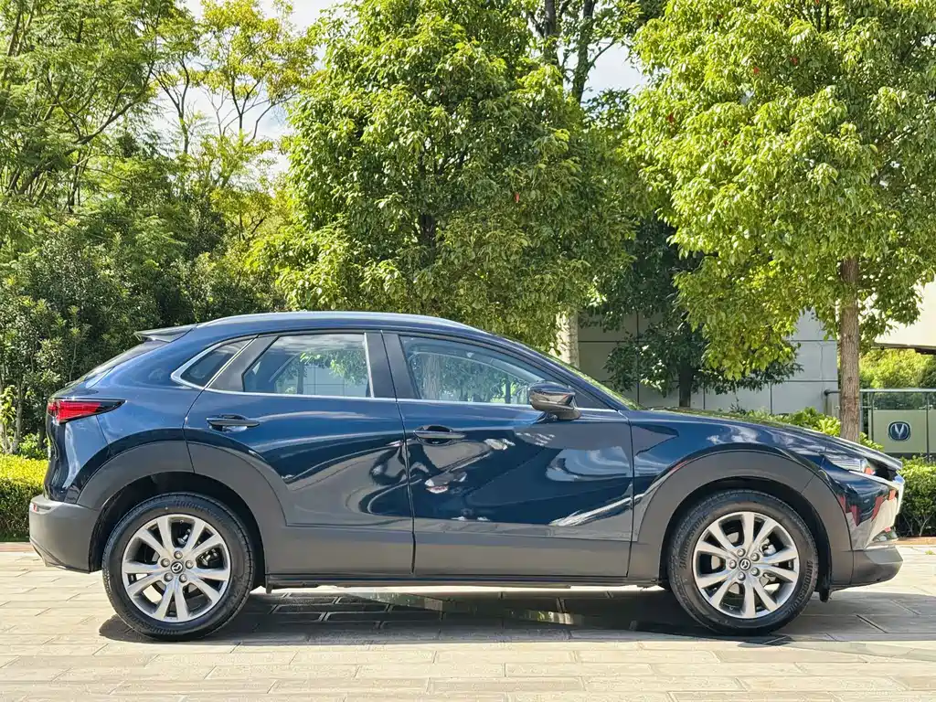 Mazda CX-30 — фото 7