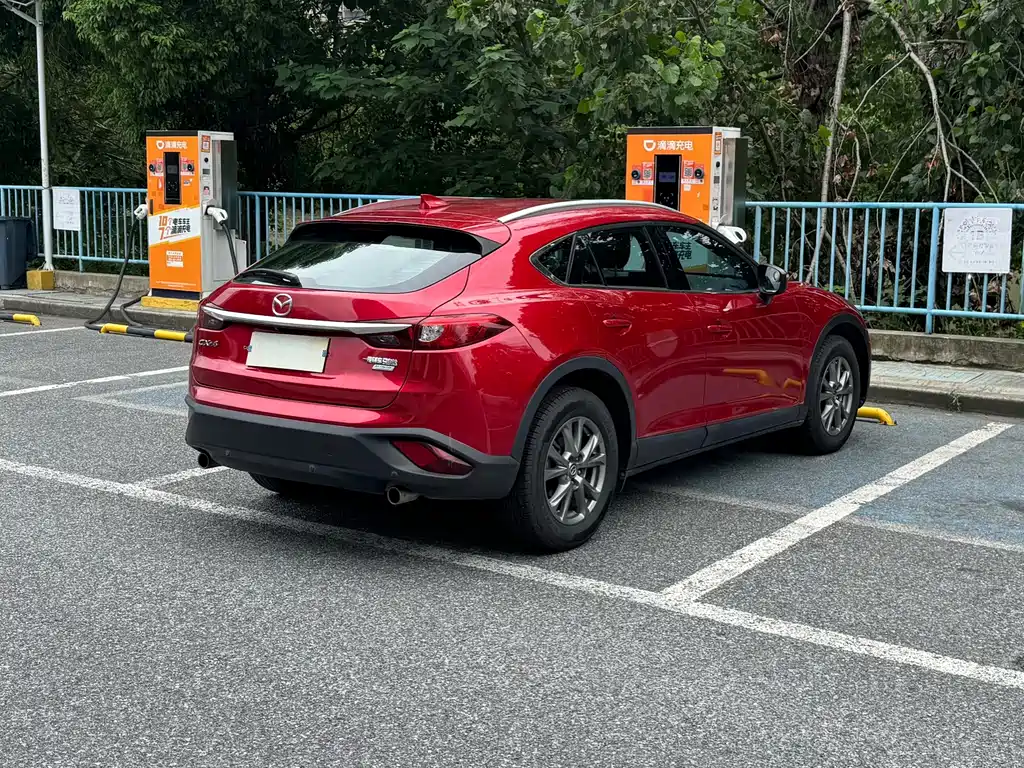 Mazda CX-4 — фото 4