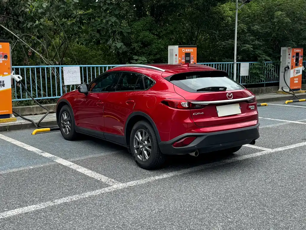 Mazda CX-4 — фото 6
