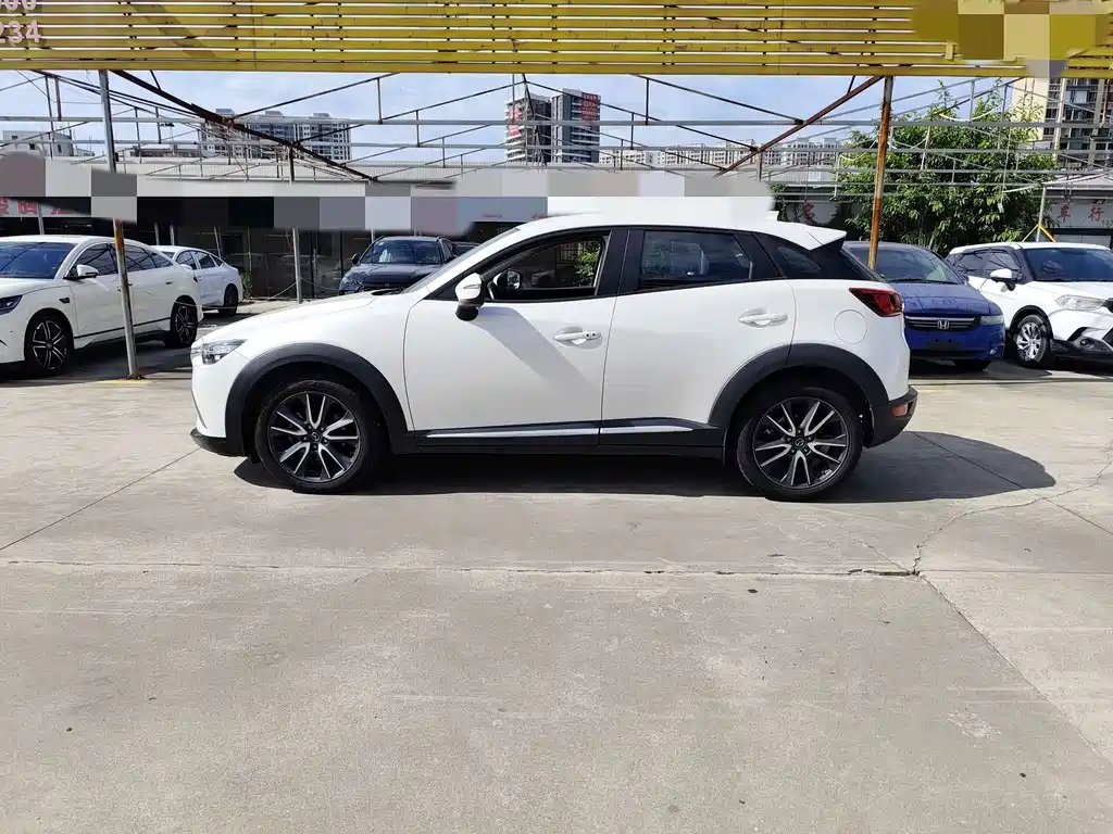 Mazda CX-3 — фото 3