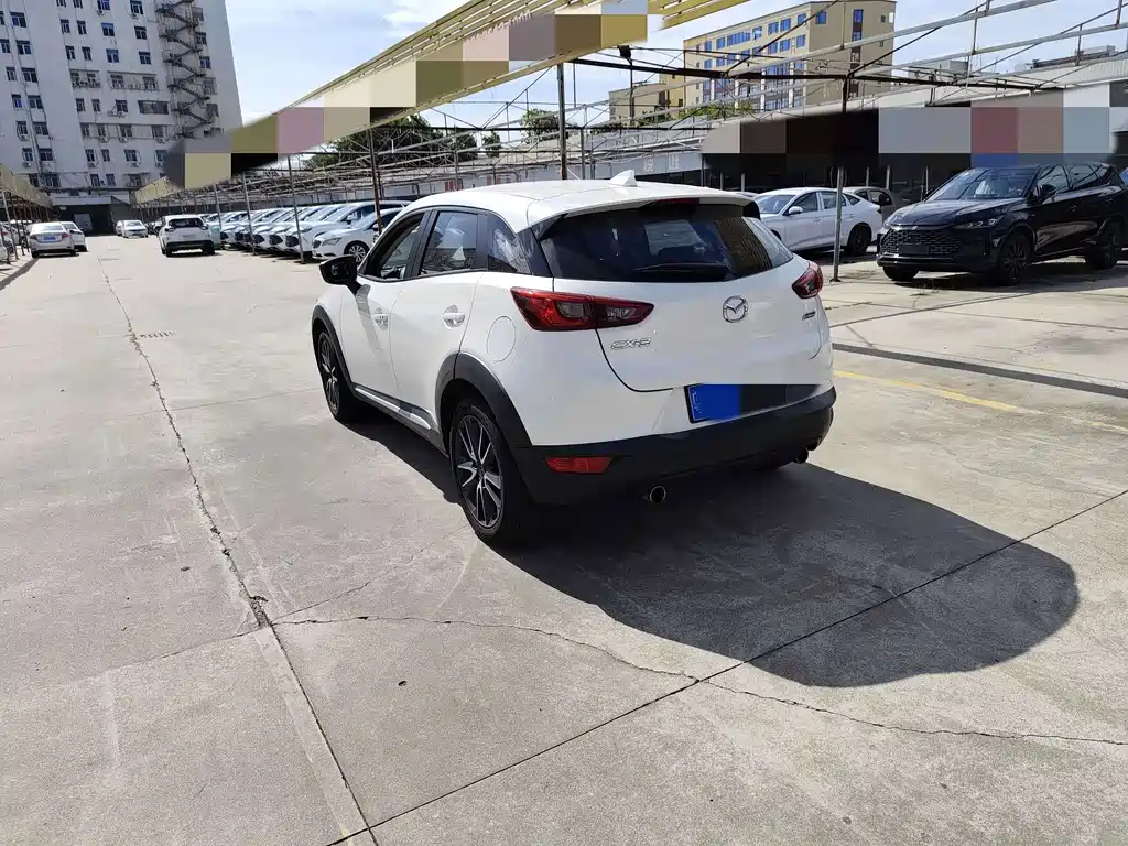 Mazda CX-3 — фото 4
