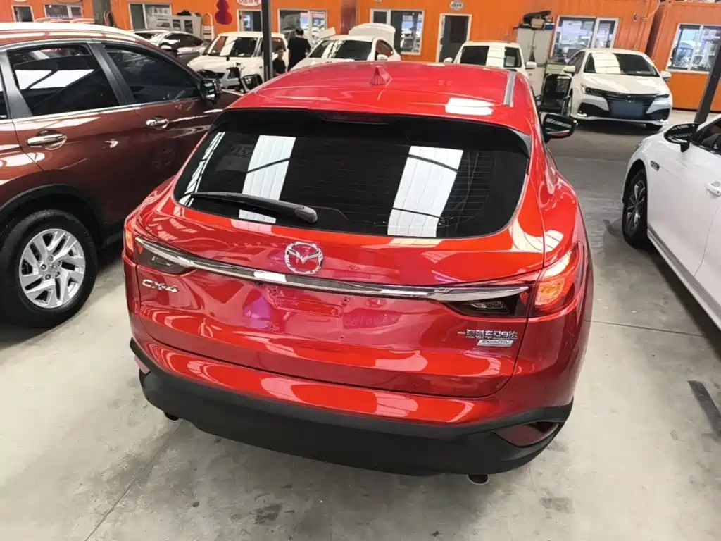 Mazda CX-4 — фото 6