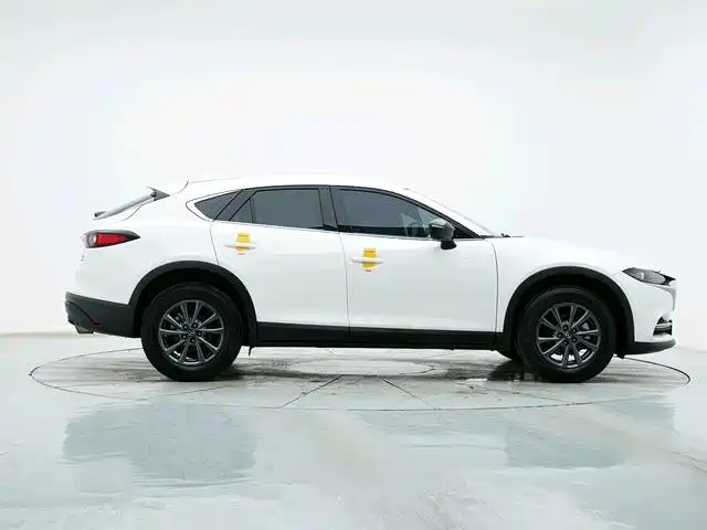Mazda CX-4 — фото 8