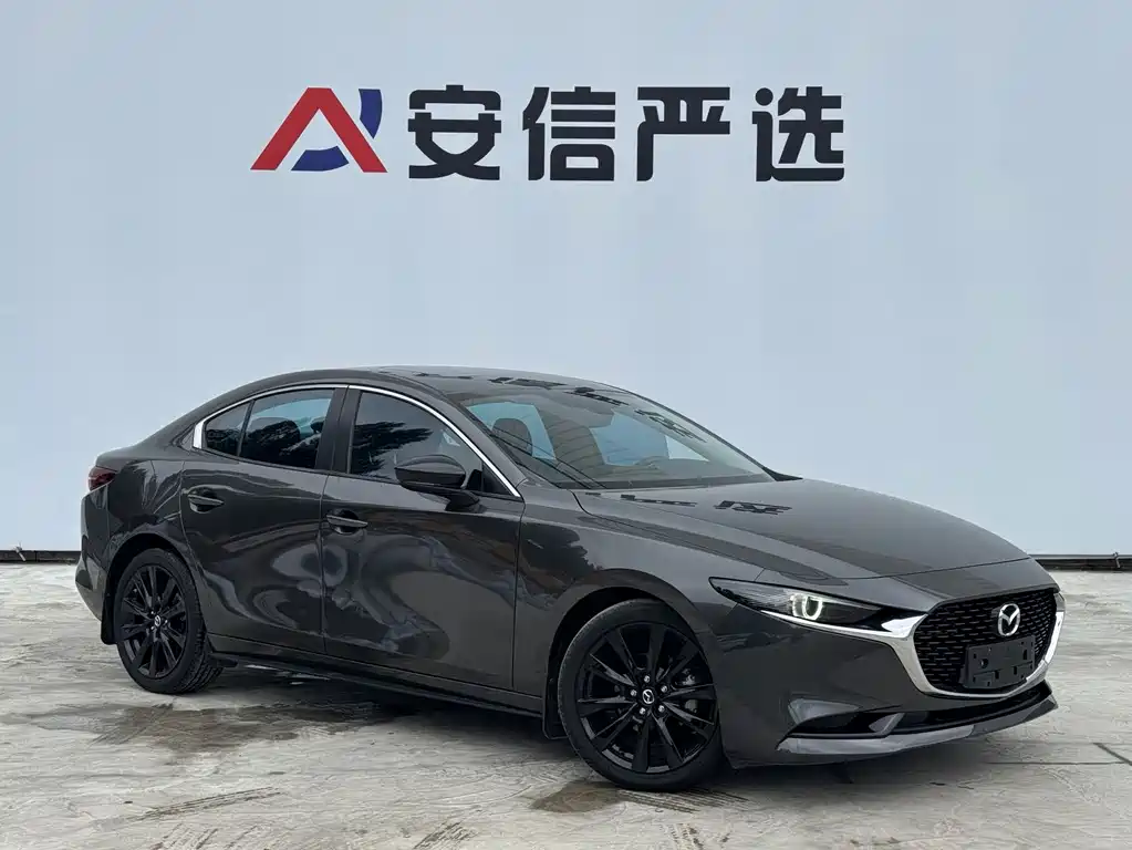 Mazda 3 Axela — фото 3