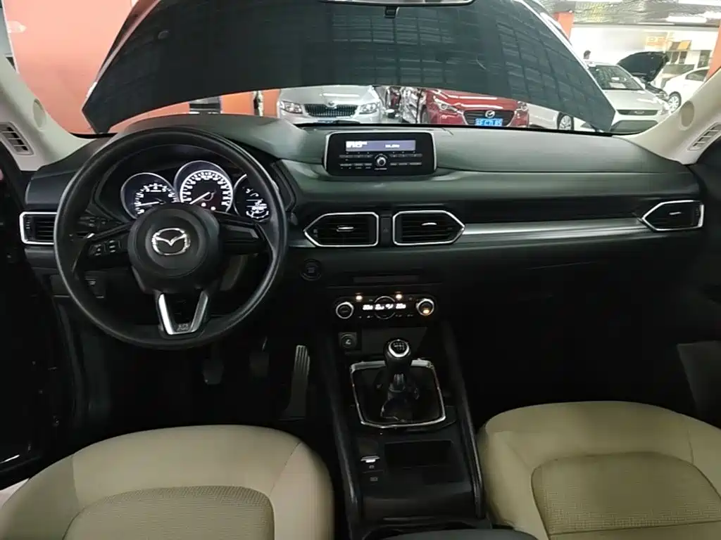 Mazda CX-5 — фото 10