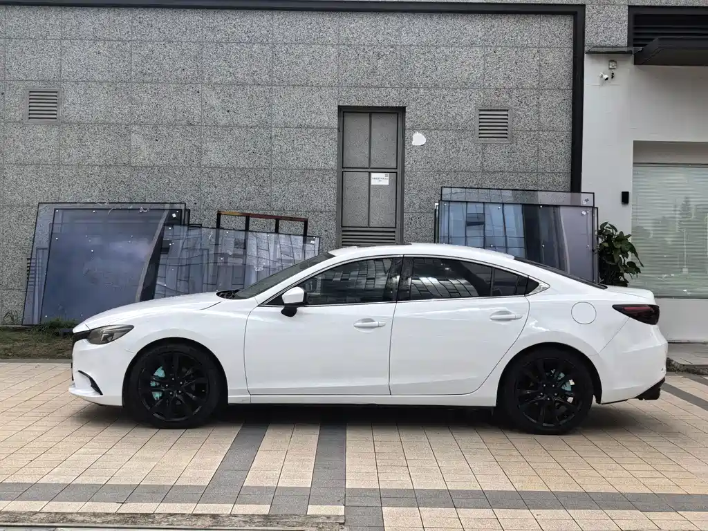 Mazda Atenza — фото 4