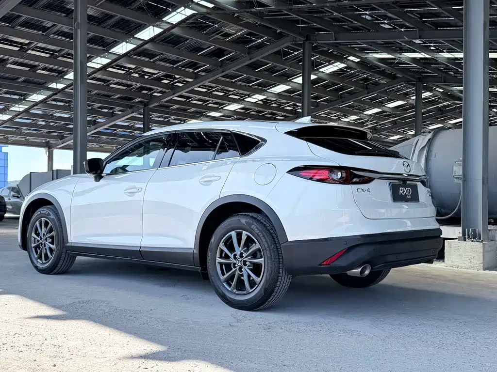 Mazda CX-4 — фото 4