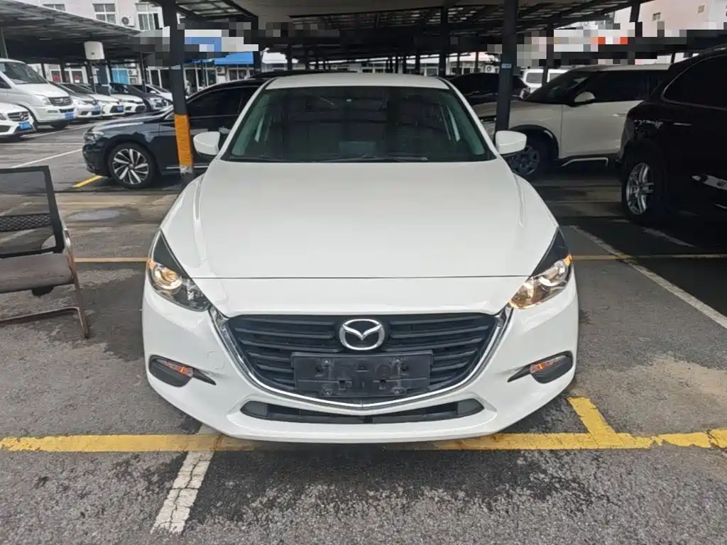 Mazda 3 Axela — фото 3