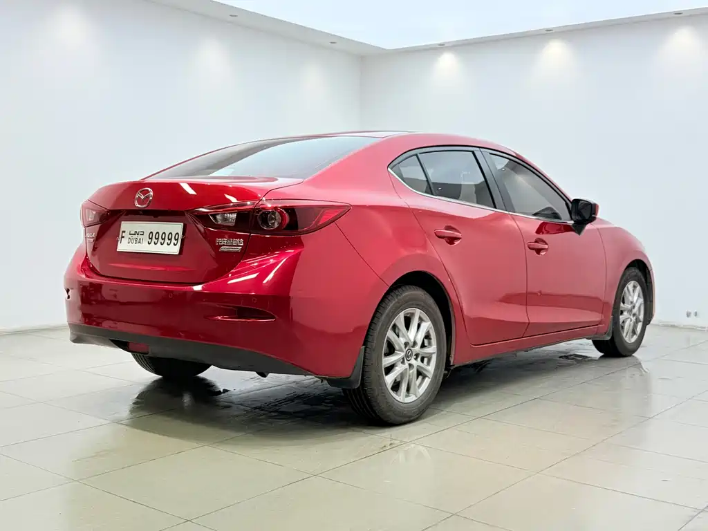 Mazda 3 Axela — фото 15