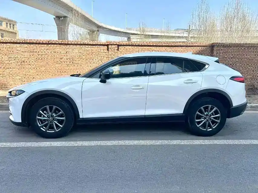 Mazda CX-4 — фото 4