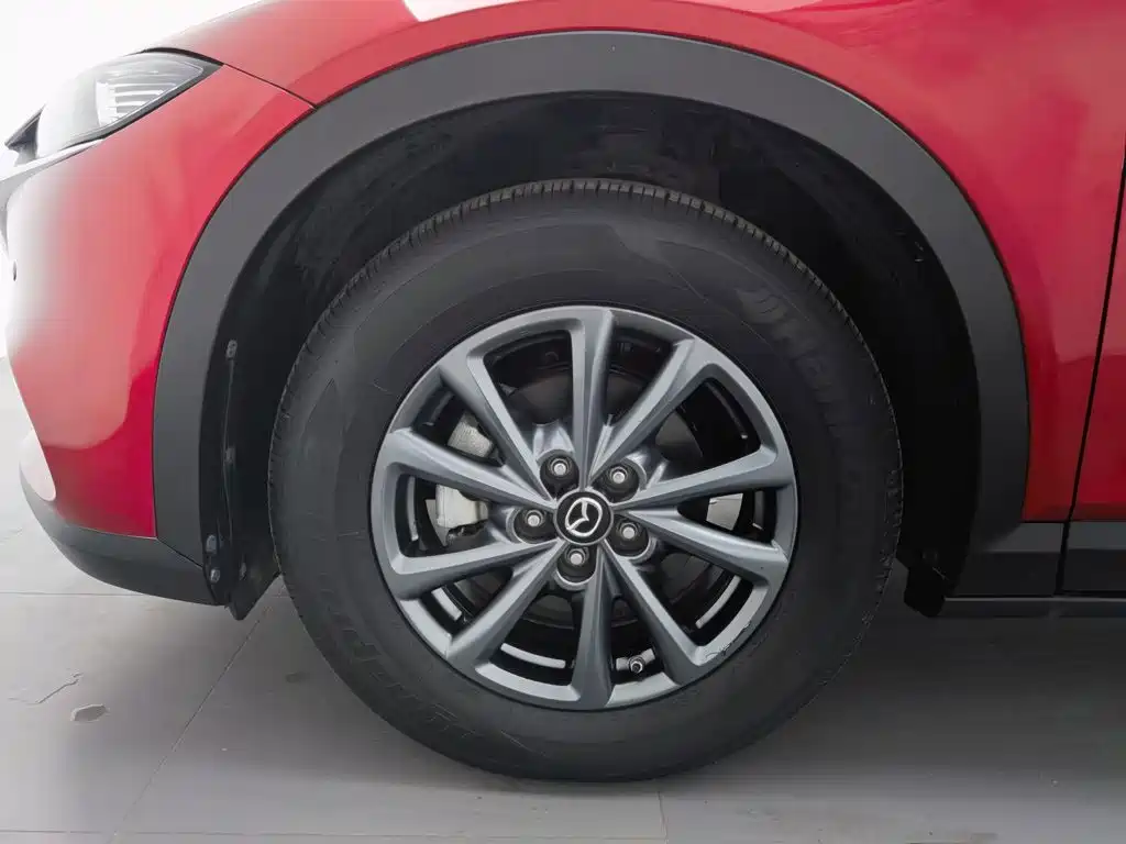 Mazda CX-4 — фото 17