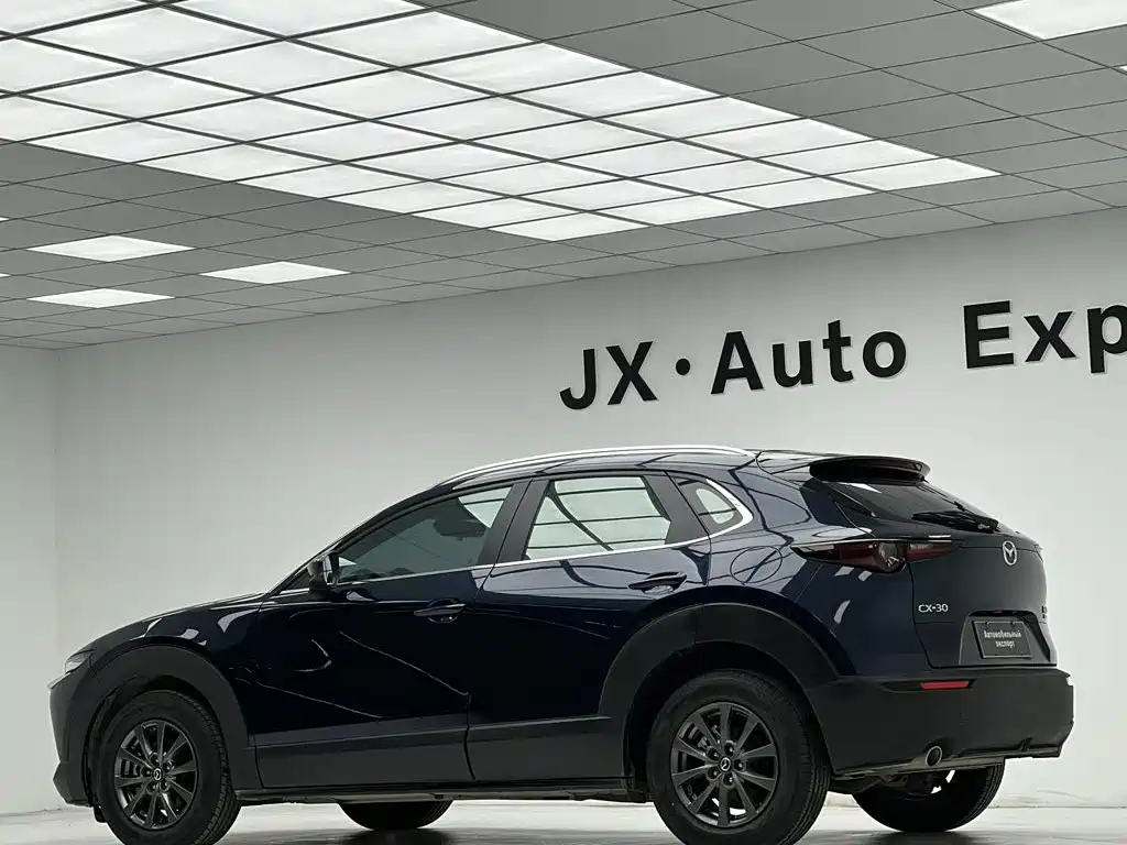 Mazda CX-30 — фото 6