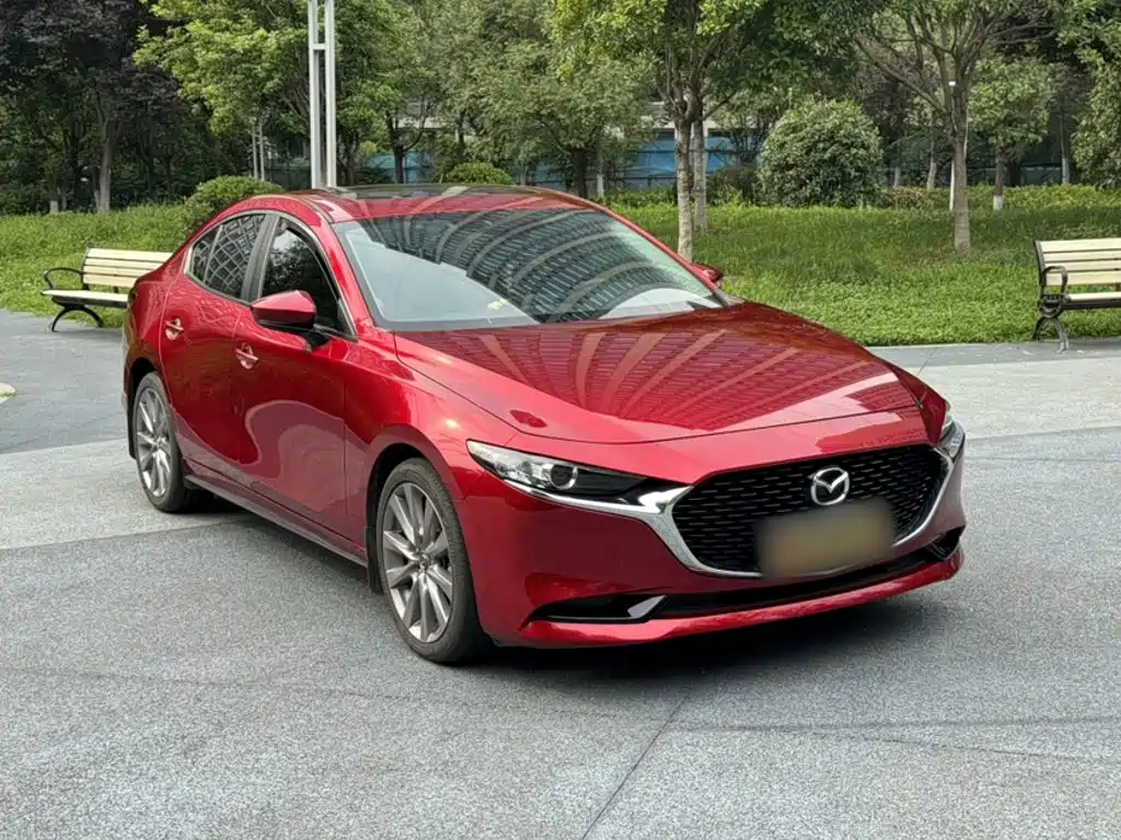 Mazda 3 Axela — фото 4