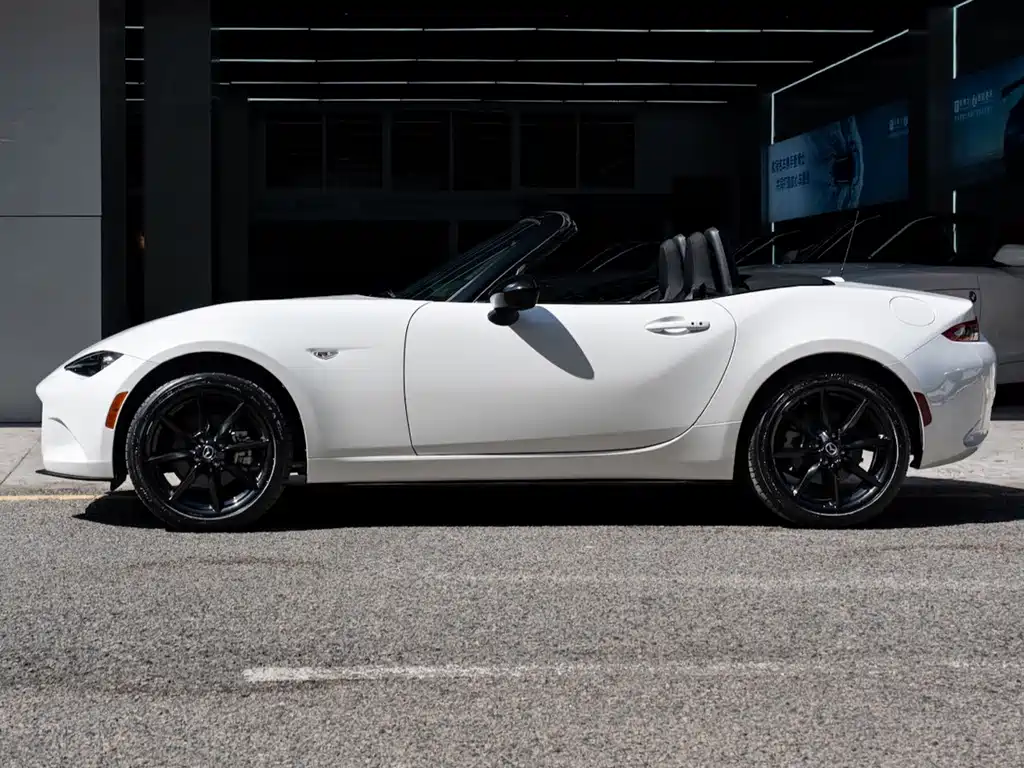 Mazda MX-5 — фото 3