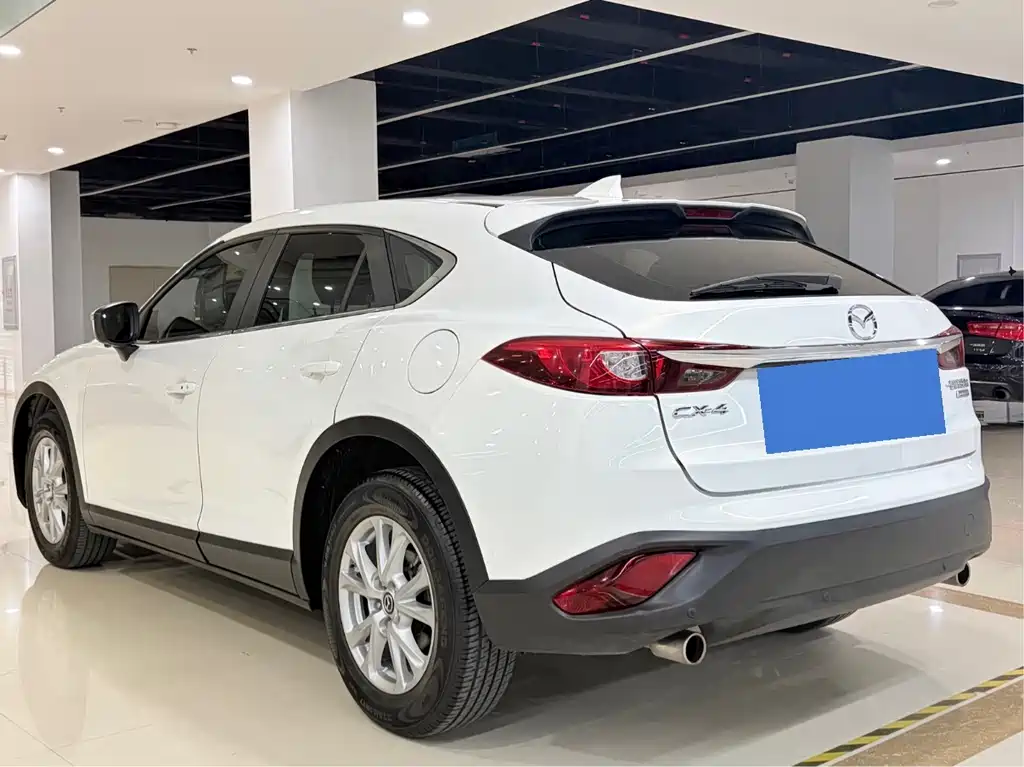Mazda CX-4 — фото 6