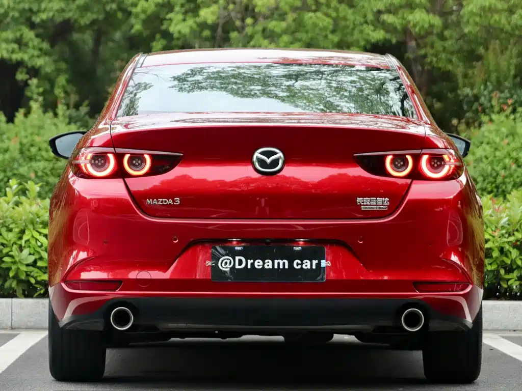 Mazda 3 Axela — фото 5