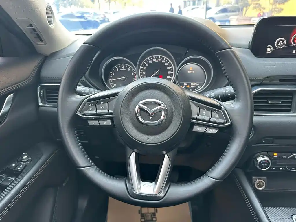 Mazda CX-5 — фото 11