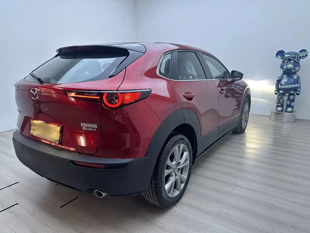 Mazda CX-30 — фото 4