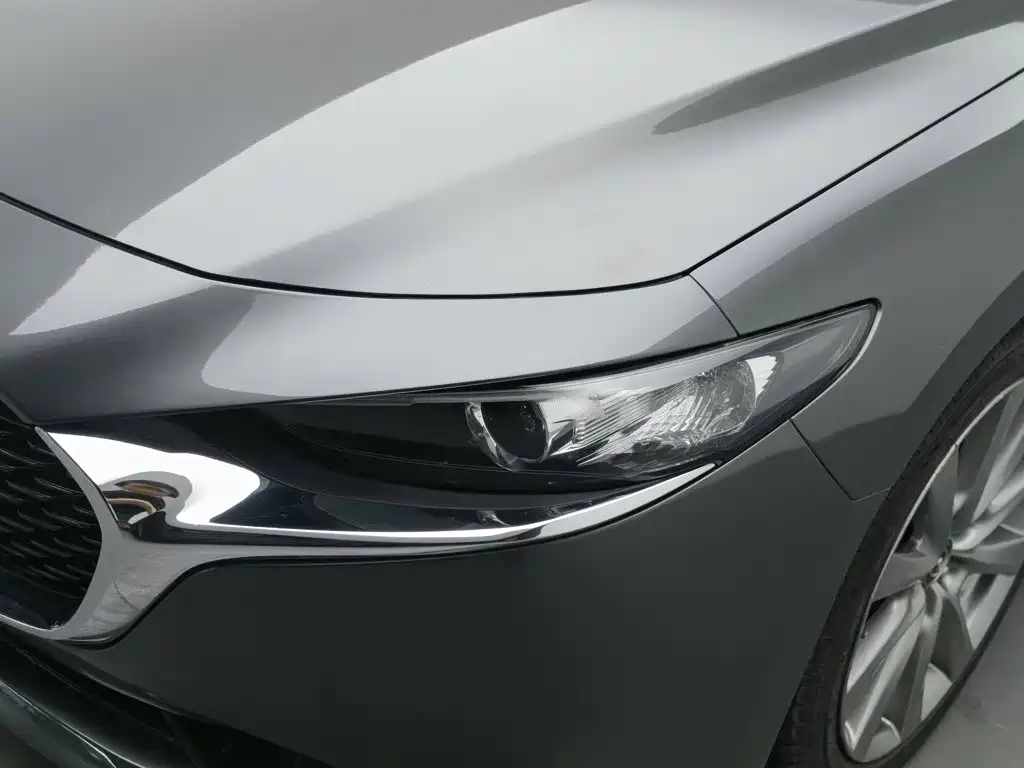 Mazda 3 Axela — фото 7