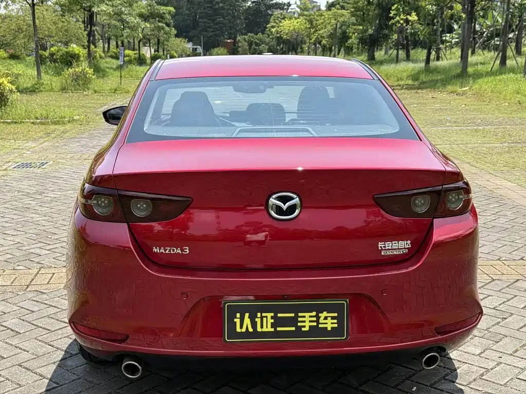 Mazda 3 Axela — фото 5