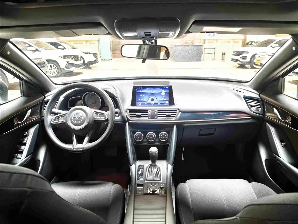 Mazda CX-4 — фото 7
