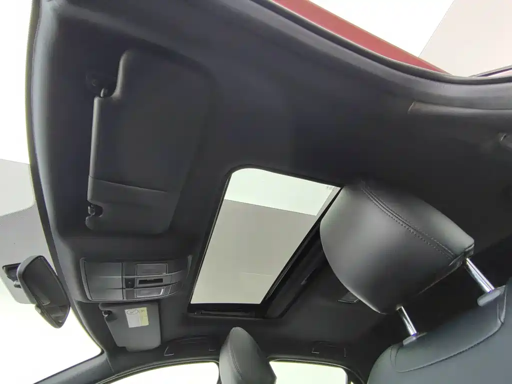 Mazda CX-4 — фото 14