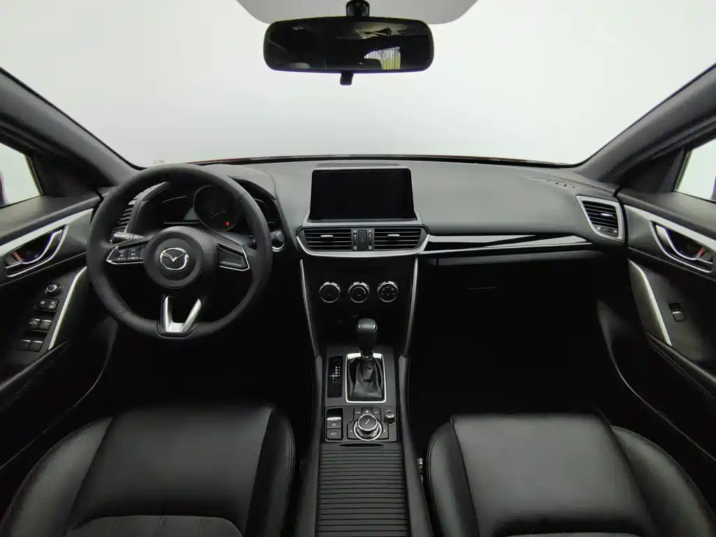 Mazda CX-4 — фото 5