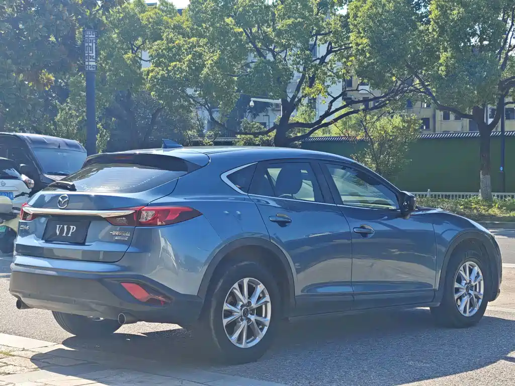 Mazda CX-4 — фото 4