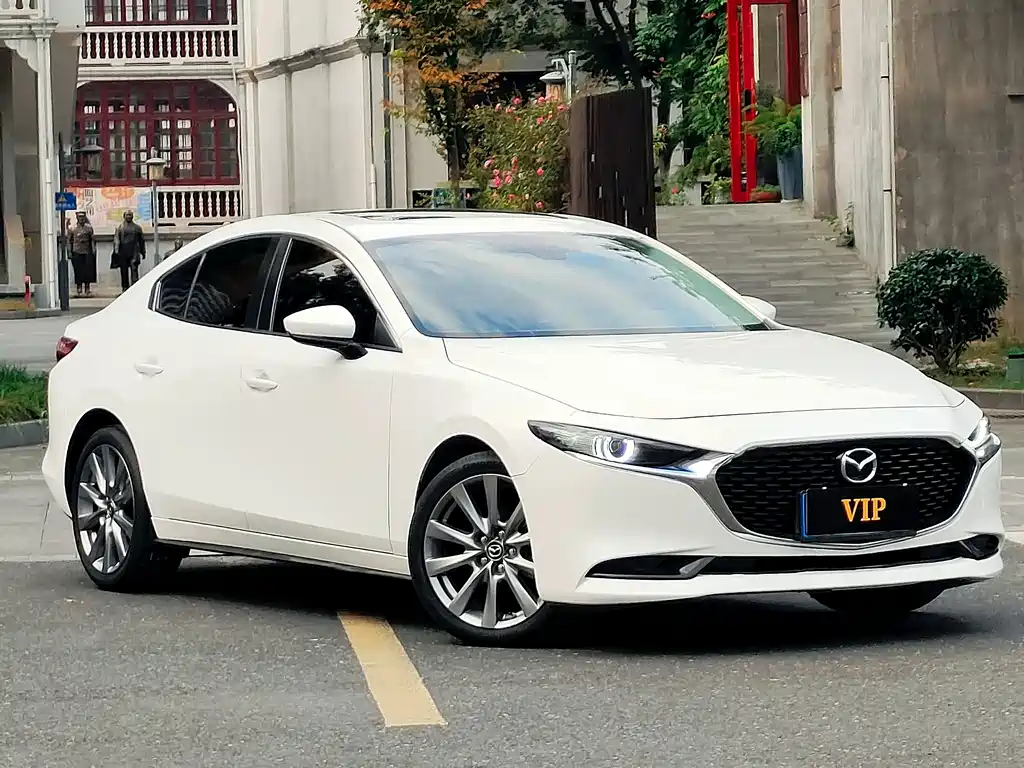 Mazda 3 Axela — фото 3