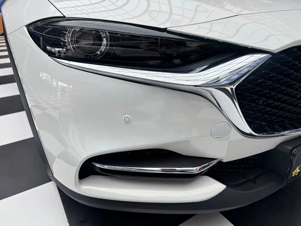 Mazda CX-4 — фото 4