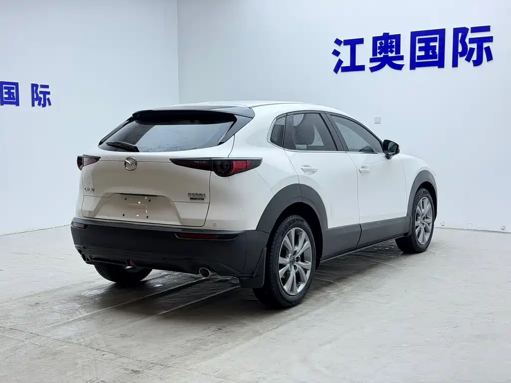 Mazda CX-30 — фото 19