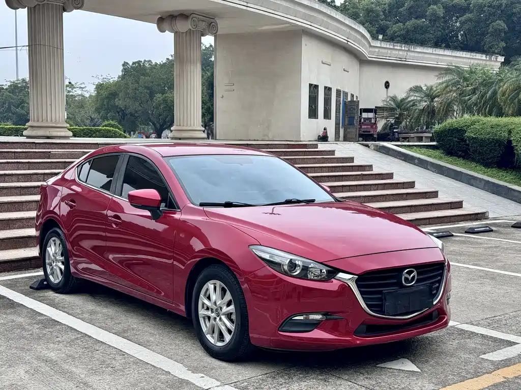 Mazda 3 Axela — фото 3