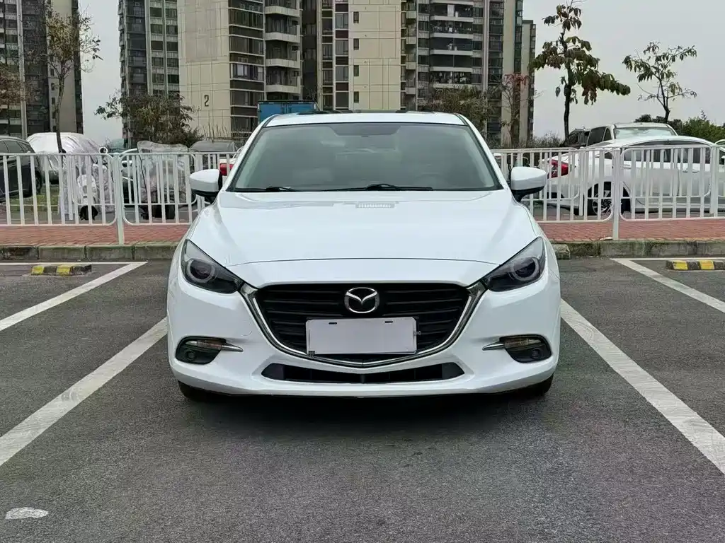 Mazda 3 Axela — фото 2