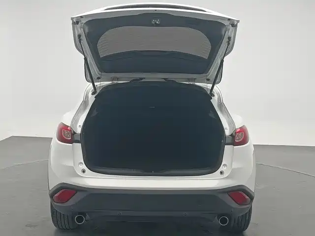 Mazda CX-4 — фото 14