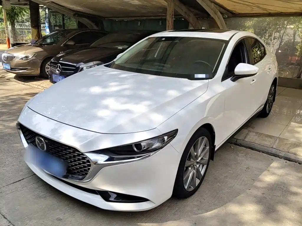 Mazda 3 Axela — фото 2