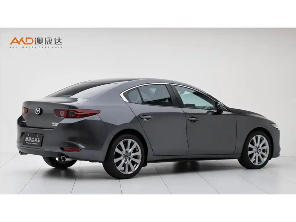 Mazda 3 Axela — фото 3
