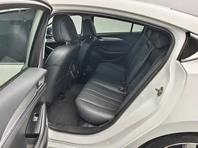 Mazda Atenza — фото 15