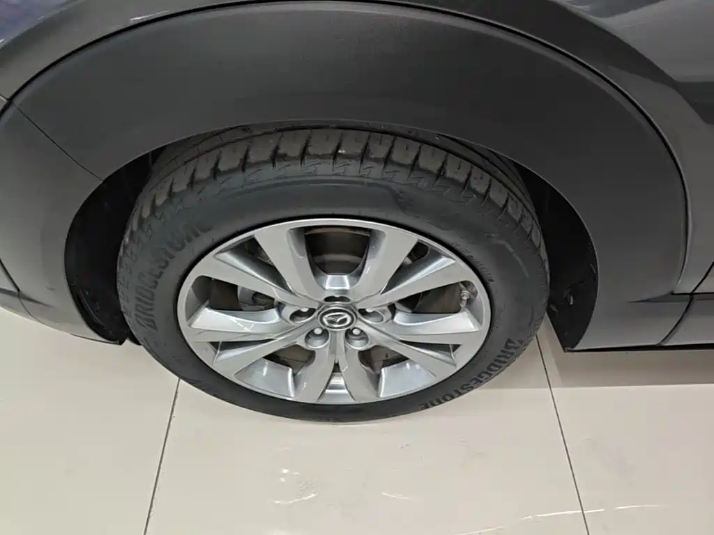 Mazda CX-30 — фото 23
