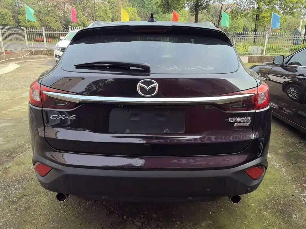 Mazda CX-4 — фото 4